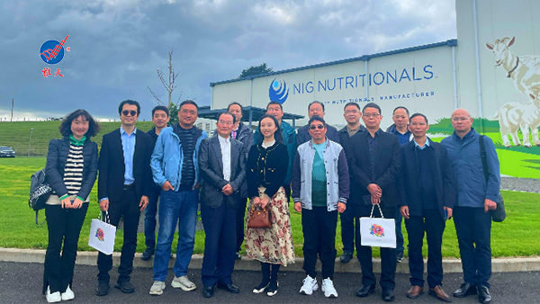 【借異國之經(jīng) 拓經(jīng)貿之路】雅大董事長胡順開 隨團出國考察滿載而歸