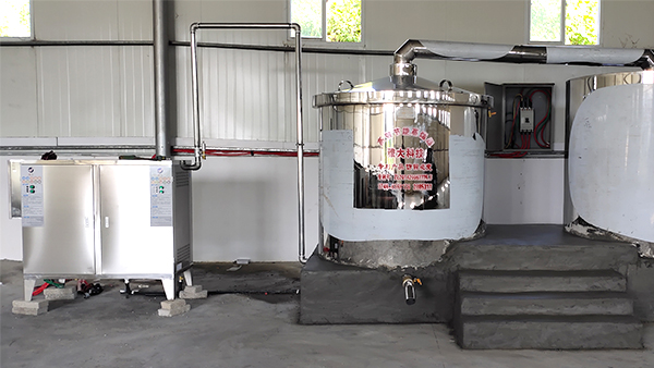 引進(jìn)果酒釀酒設(shè)備開啟黃桃釀酒之路，助推鄉(xiāng)村振興