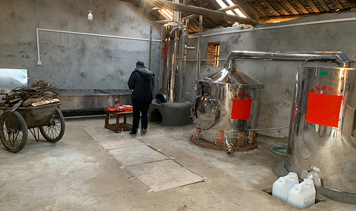 1-12重新規(guī)劃后的酒坊，更清潔、衛(wèi)生