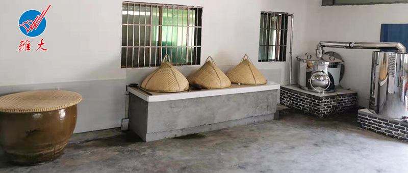 10.8 1臺(tái)傳統(tǒng)釀酒設(shè)備+幾口大缸+70平米民房，釀酒就這么簡(jiǎn)單