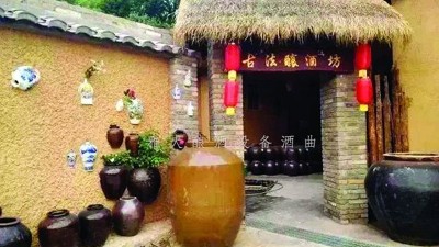 用小型酒廠釀酒設(shè)備做酒，我們到底該尊古還是用新工藝釀酒？