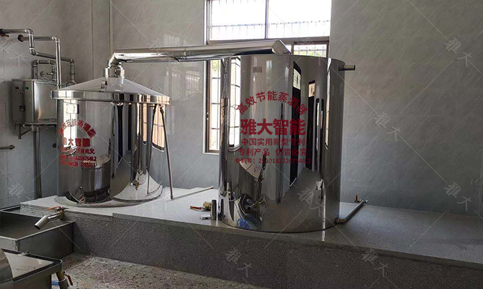 12-7助推鄉(xiāng)村振興，借助不銹鋼釀酒設(shè)備釀酒