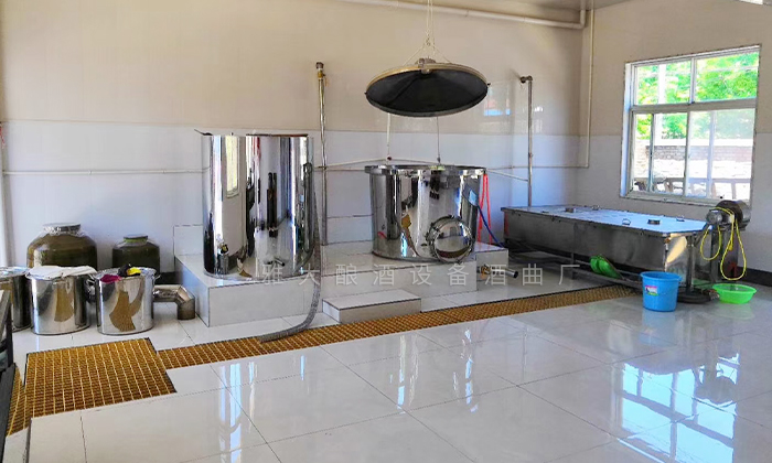 訂購雅大500斤不銹鋼釀酒設備