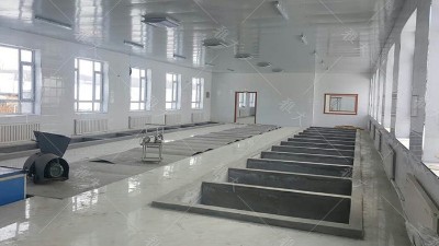 起窖、糧食釀酒設(shè)備蒸酒，傳統(tǒng)酒坊紛紛開啟春釀模式