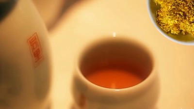 菊花酒怎么做？雅大釀酒設(shè)備教你釀造菊花糯米酒！