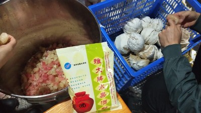 是什么讓王總決定用果酒釀酒設備做蜜柚酒？蜜柚釀酒技術(shù)