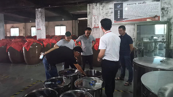 創(chuàng)業(yè)失敗后，引進(jìn)電加熱釀酒設(shè)備，利用閑置廠房釀酒！