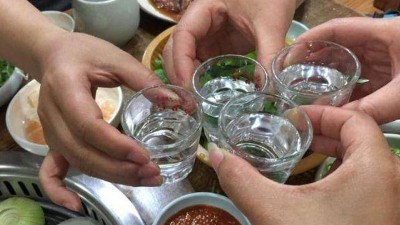 全自動(dòng)釀酒設(shè)備：過年喝酒的6大理由！句句戳心……