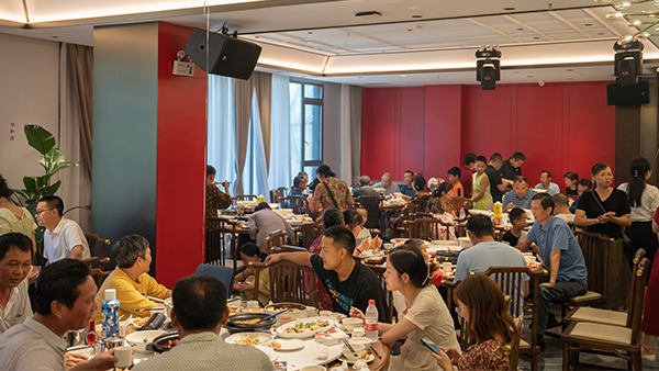 【大型釀酒設(shè)備】開局一杯喝好了，其他都好說！