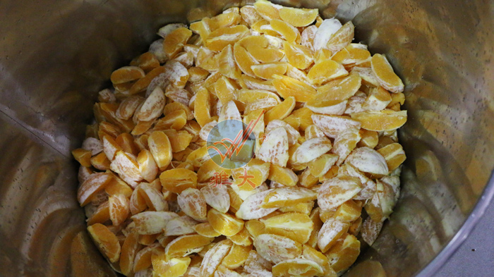 2、橙子酒釀酒技術(shù)-去皮完成